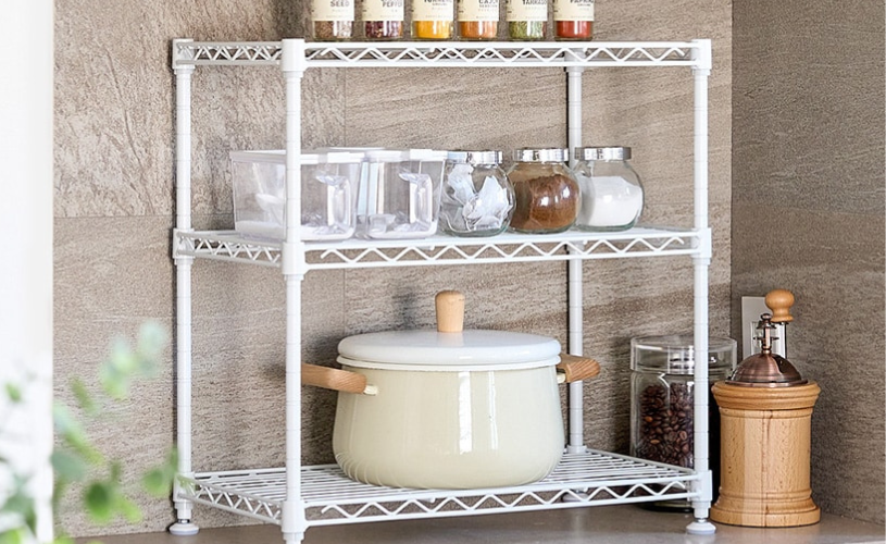 白いミニラック