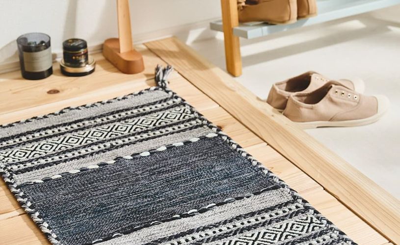 玄関に置くアロマの画像